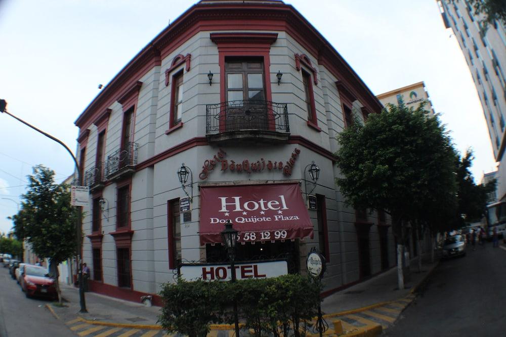 Hotel Don Quijote Plaza - Guadalajara Centro Historico المظهر الخارجي الصورة