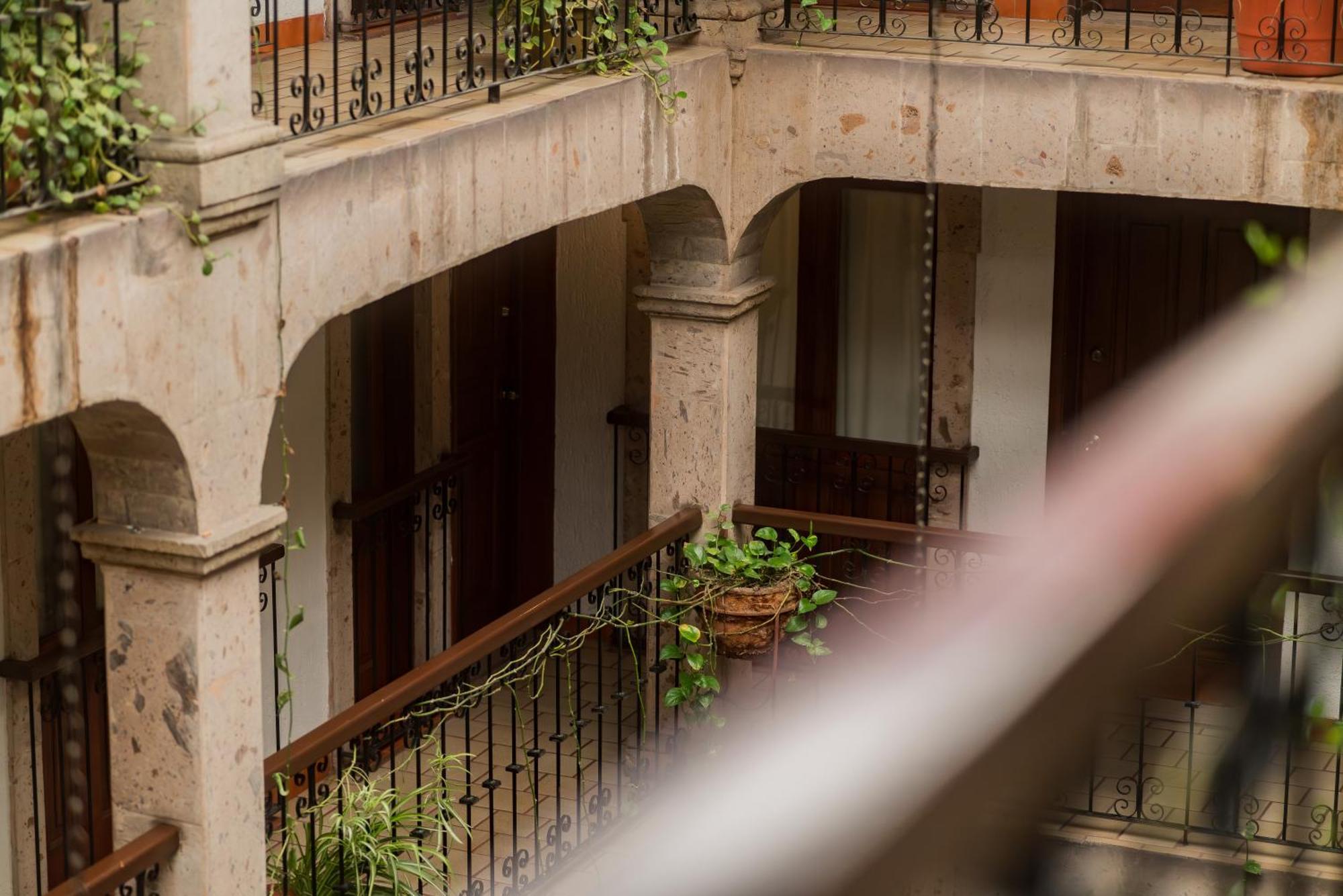 Hotel Don Quijote Plaza - Guadalajara Centro Historico المظهر الخارجي الصورة