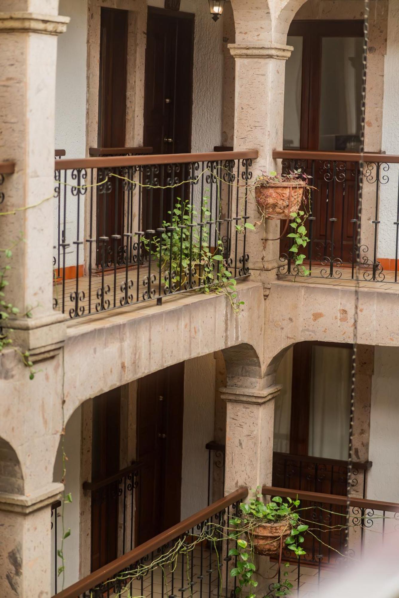 Hotel Don Quijote Plaza - Guadalajara Centro Historico المظهر الخارجي الصورة