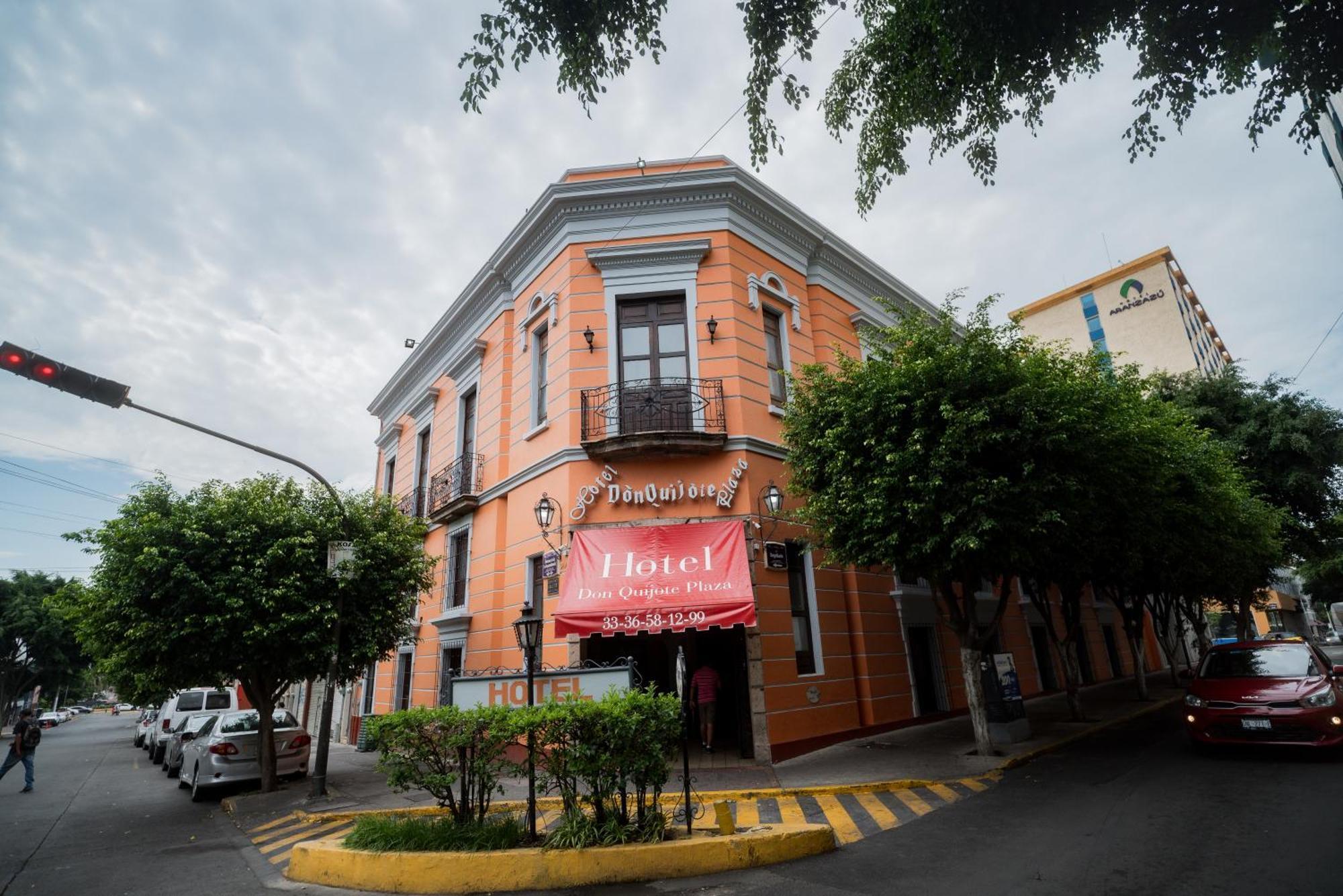 Hotel Don Quijote Plaza - Guadalajara Centro Historico المظهر الخارجي الصورة