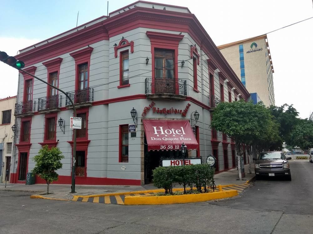 Hotel Don Quijote Plaza - Guadalajara Centro Historico المظهر الخارجي الصورة